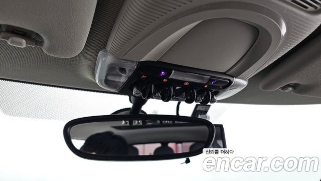 MINI Cooper Clubman Standard 2nd 2018 — фото 29