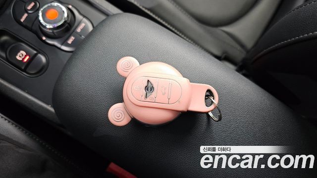 MINI Cooper Clubman Standard 2nd 2018 — фото 35