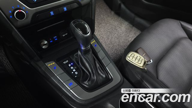 Hyundai Avante (AD) 1.6 GDI Value Plus 2017 — фото 9