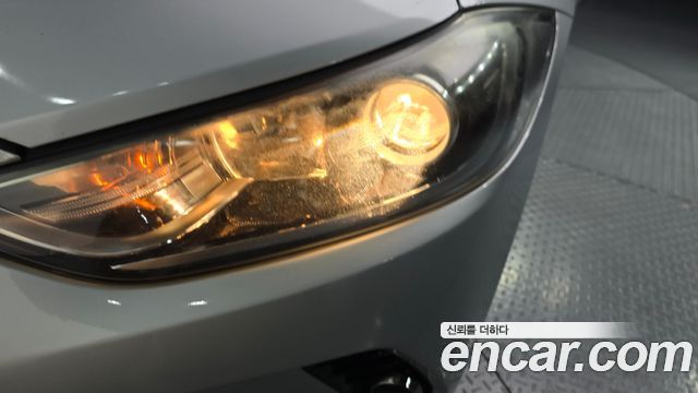 Hyundai Avante (AD) 1.6 GDI Value Plus 2017 — фото 22