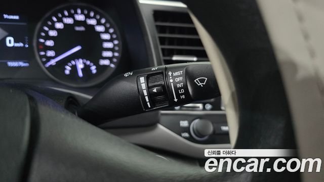Hyundai Avante (AD) 1.6 GDI Value Plus 2017 — фото 27