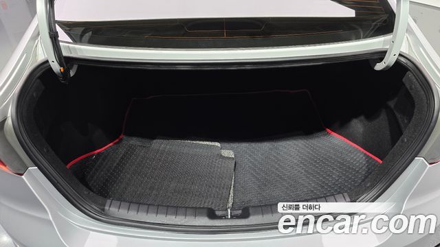 Hyundai Avante (AD) 1.6 GDI Value Plus 2017 — фото 30