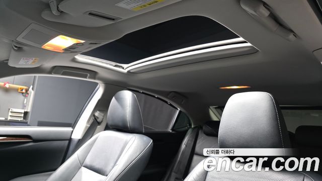 Lexus ES350 Supreme XV60 2015 — фото 19