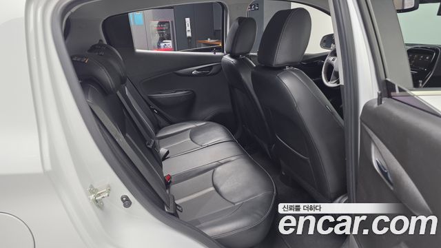 Chevrolet Spark Premier 2019 — фото 32
