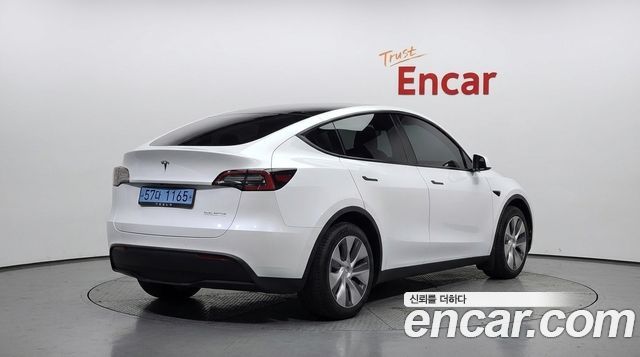 Tesla Model Y Long Range AWD 2021 — фото 2