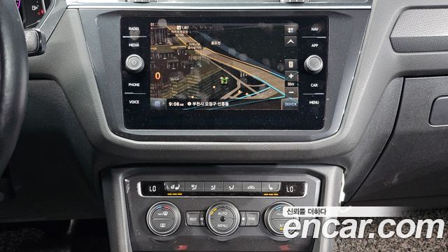 Volkswagen Tiguan Allspace 2.0 TDI Prestige 2020 — фото 14