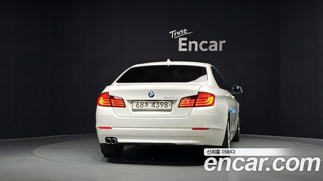BMW 5 Series (F10) 520d 2013 — фото 4
