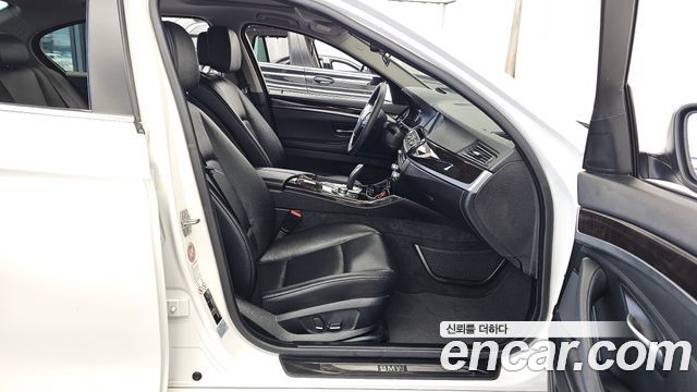 BMW 5 Series (F10) 520d 2013 — фото 11