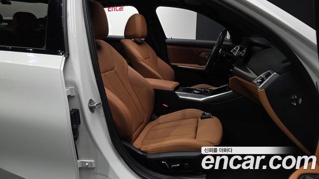 BMW 3 Series (G20) 320i M Sport 2025 — фото 12