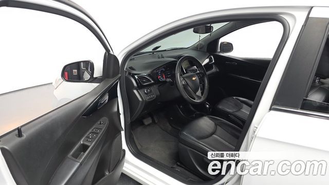 Chevrolet Spark Premier 2019 — фото 10
