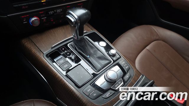 Audi A7 45 TDI Quattro Dynamic 4G 2015 — фото 9