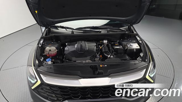 Kia Sportage (V) Diesel 2.0 2WD Prestige 2023 — фото 6