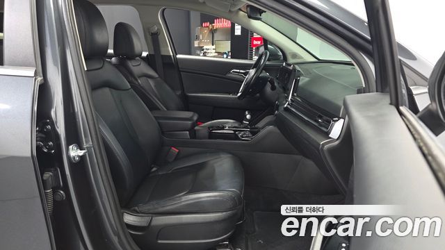 Kia Sportage (V) Diesel 2.0 2WD Prestige 2023 — фото 11