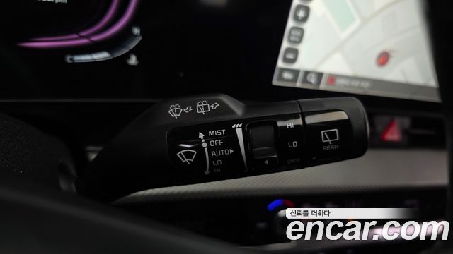 Kia Sportage (V) Diesel 2.0 2WD Prestige 2023 — фото 19