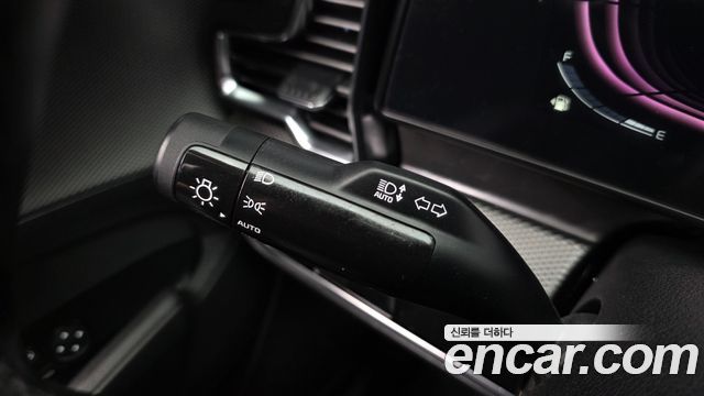 Kia Sportage (V) Diesel 2.0 2WD Prestige 2023 — фото 20
