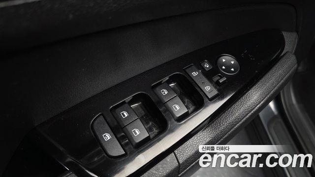 Kia Sportage (V) Diesel 2.0 2WD Prestige 2023 — фото 28