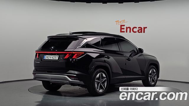 Hyundai Tucson (NX4) Gasoline 1.6 Turbo 2WD Inspiration 2025 — фото 2