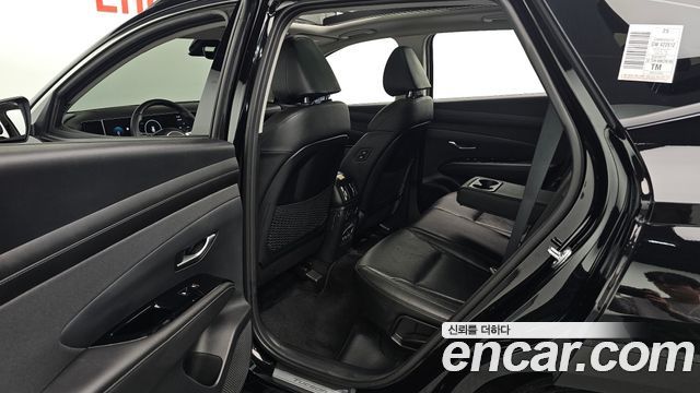 Hyundai Tucson (NX4) Gasoline 1.6 Turbo 2WD Inspiration 2025 — фото 12