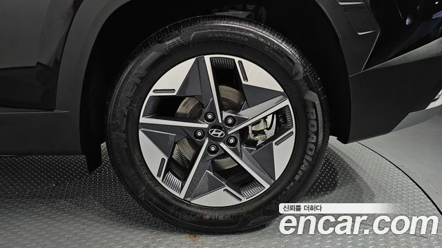 Hyundai Tucson (NX4) Gasoline 1.6 Turbo 2WD Inspiration 2025 — фото 21