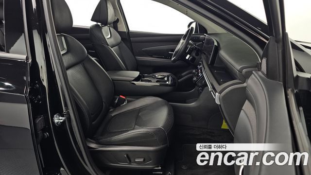 Hyundai Tucson (NX4) Gasoline 1.6 Turbo 2WD Inspiration 2025 — фото 26