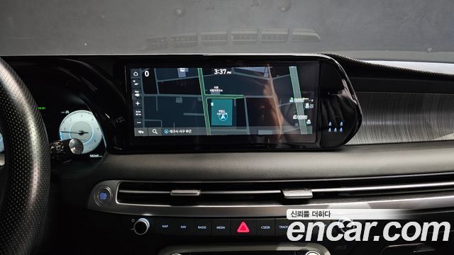 Hyundai Palisade Diesel 2.2 2WD Le Blanc 2024 — фото 13