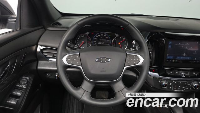 Chevrolet Traverse 3.6 AWD Redline 2023 — фото 17