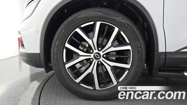 Renault Korea QM6 2.0 LPe RE Signature 2WD 2020 — фото 5