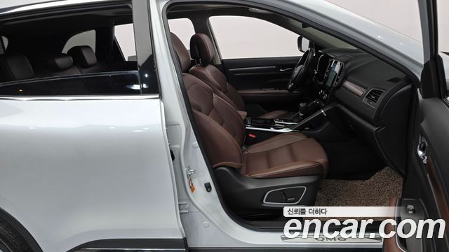Renault Korea QM6 2.0 LPe RE Signature 2WD 2020 — фото 32