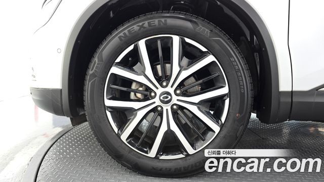 Renault Korea QM6 2.0 LPe RE Signature 2WD 2023 — фото 5