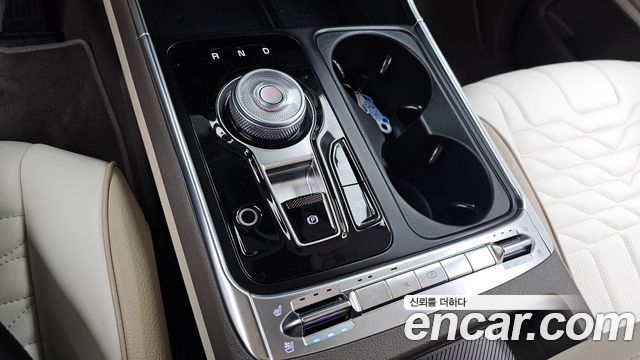 Kia Carnival (IV) HEV 9-Seater Hi-Limousine (Special vehicle) 2025 — фото 9