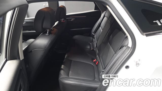 Renault Korea SM6 2.0 GDe SE 2016 — фото 16