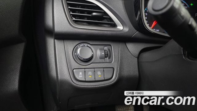Chevrolet Spark LT 2019 — фото 21
