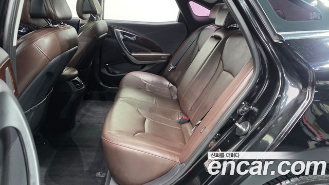Hyundai Grandeur (HG) HG220 Diesel Premium 2016 — фото 11