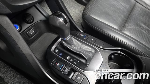 Hyundai Santa Fe (DM) Diesel(e-VGT) 2.0 4WD Exclusive 2015 — фото 9