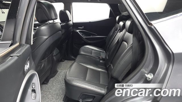 Hyundai Santa Fe (DM) Diesel(e-VGT) 2.0 4WD Exclusive 2015 — фото 11