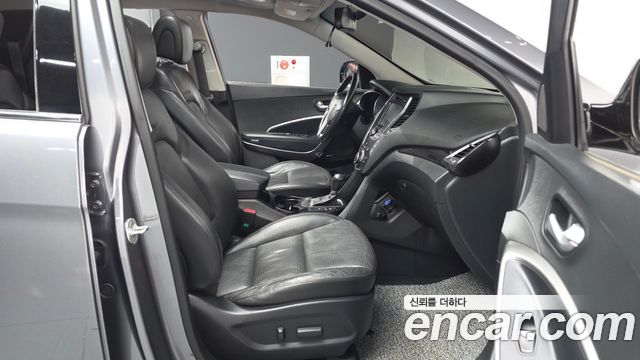 Hyundai Santa Fe (DM) Diesel(e-VGT) 2.0 4WD Exclusive 2015 — фото 12