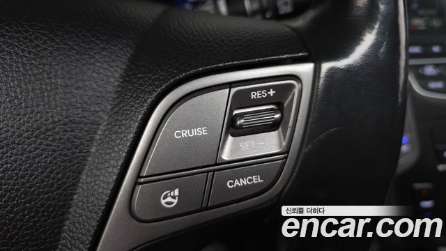 Hyundai Santa Fe (DM) Diesel(e-VGT) 2.0 4WD Exclusive 2015 — фото 18