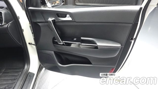 Kia Sportage (IV) Diesel 2WD Noblesse 2016 — фото 24