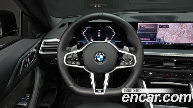 BMW 4 Series (G22) 420i M Sport Convertible 2025 — фото 13