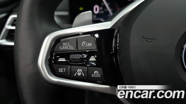 BMW 4 Series (G22) 420i M Sport Convertible 2025 — фото 15