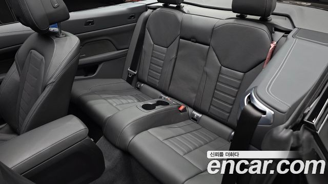 BMW 4 Series (G22) 420i M Sport Convertible 2025 — фото 26