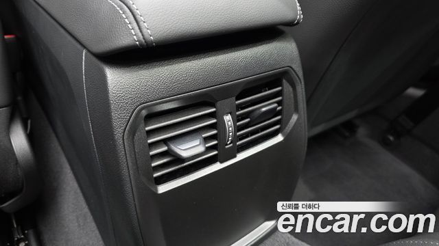 BMW 4 Series (G22) 420i M Sport Convertible 2025 — фото 32