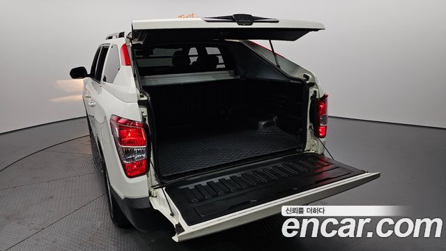 KG Mobility (SsangYong) Rexton Sports Diesel 2.2 4WD Prestige 2018 — фото 20