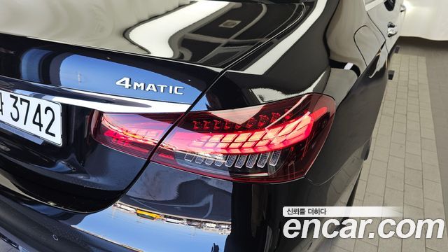 Mercedes-Benz E-Class (W213) E350 4MATIC AMG Line 2022 — фото 23
