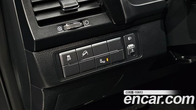 KG Mobility (SsangYong) Rexton Sports Khan Diesel 2.2 4WD Prestige Special (5-Link) 2021 — фото 19