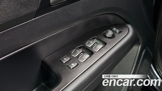 KG Mobility (SsangYong) Rexton Sports Khan Diesel 2.2 4WD Prestige Special (5-Link) 2021 — фото 20