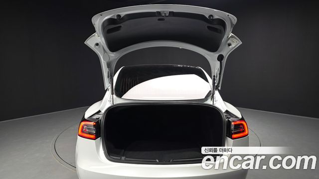 Tesla Model 3 Long Range AWD 2020 — фото 20