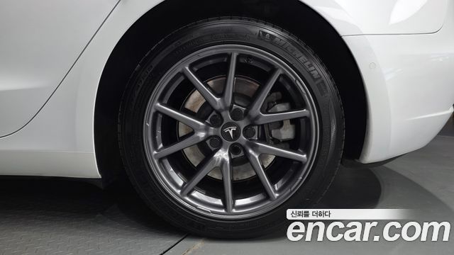 Tesla Model 3 Long Range AWD 2020 — фото 21