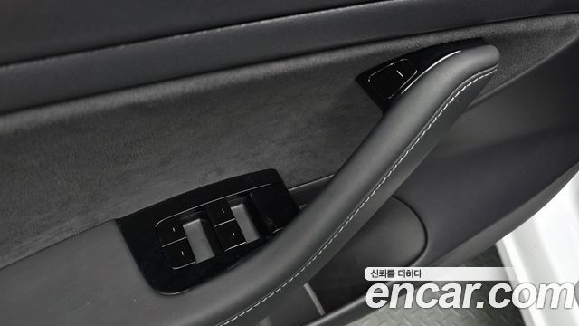 Tesla Model 3 Long Range AWD 2020 — фото 30