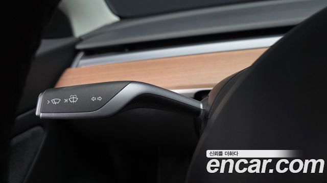 Tesla Model 3 Long Range AWD 2020 — фото 32